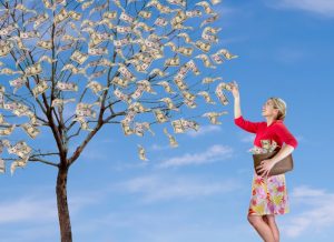 Read more about the article The Upper-Class Spending Spree: A Recruiter’s Goldmine